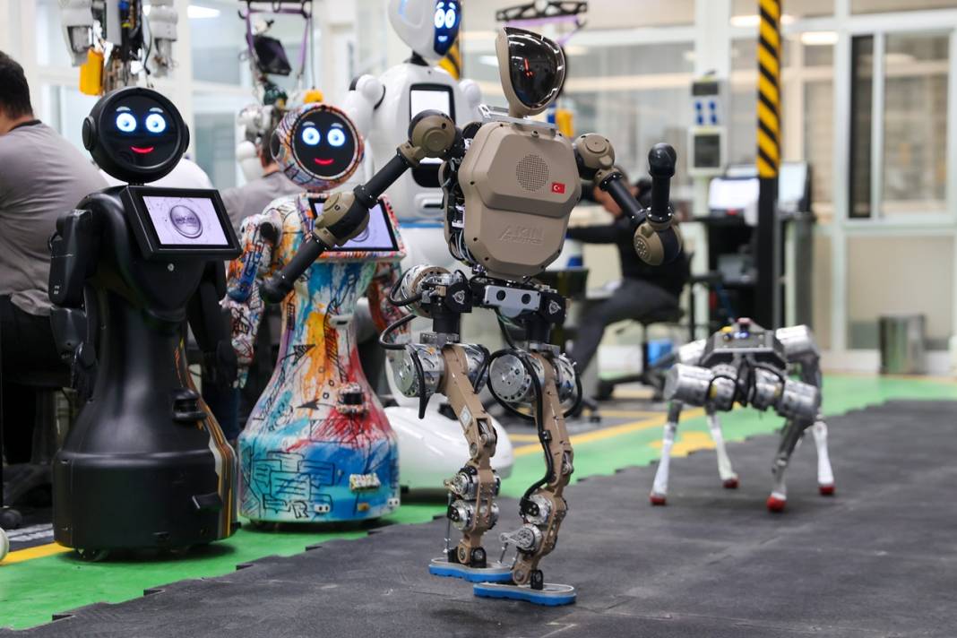 Konya'da insansı robotlar üretiliyor: Yakında vatandaşlara tanıtılacak 12